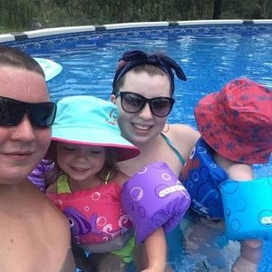 Meet your Posher, Olivia